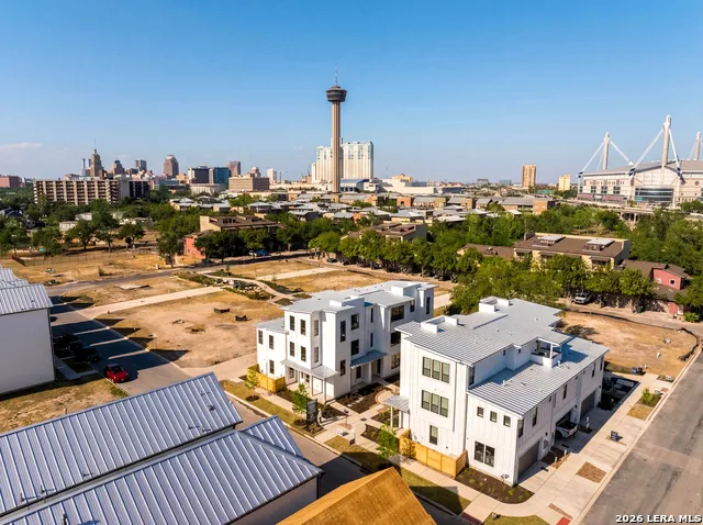 414 SANTA CLARA PL San Antonio, TX 78210