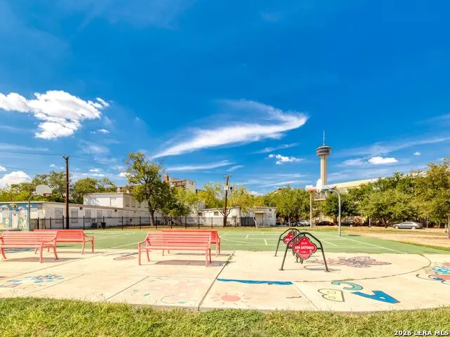414 SANTA CLARA PL San Antonio, TX 78210