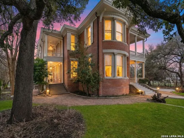 372 Magazine Ave New Braunfels, TX 78130