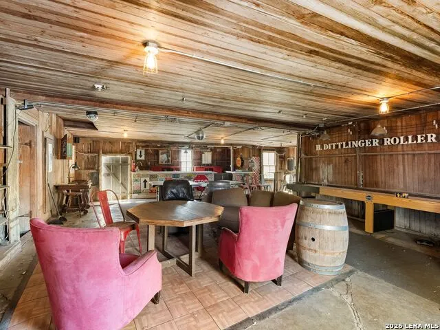 372 Magazine Ave New Braunfels, TX 78130