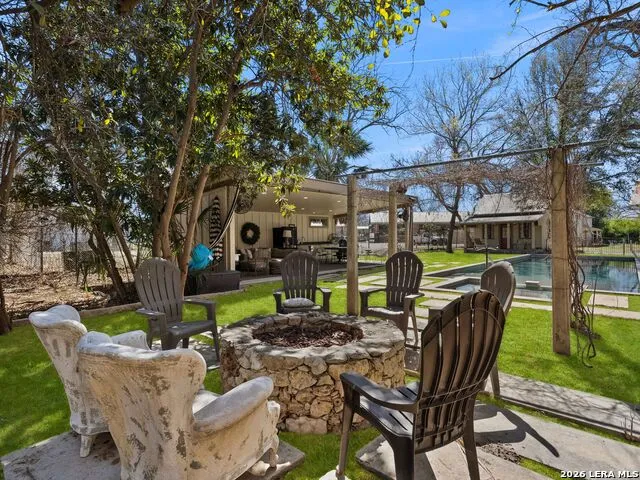 372 Magazine Ave New Braunfels, TX 78130
