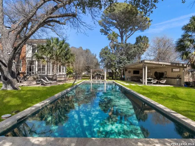 372 Magazine Ave New Braunfels, TX 78130