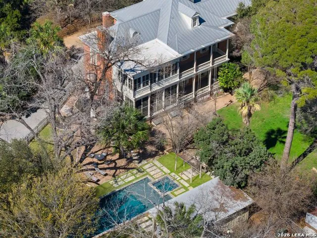 372 Magazine Ave New Braunfels, TX 78130