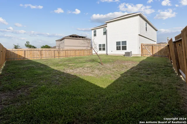 15406 Escalante Pass Von Ormy, TX 78073