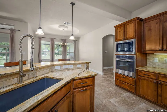 1208 Decanter Dr. New Braunfels, TX 78132