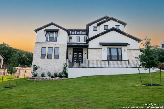 7302 Cresta Bulivar San Antonio, TX 78256