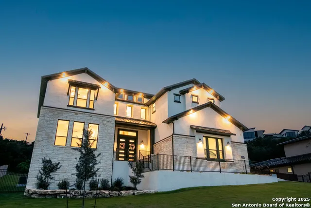 7302 Cresta Bulivar San Antonio, TX 78256