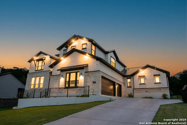7302 Cresta Bulivar San Antonio, TX 78256