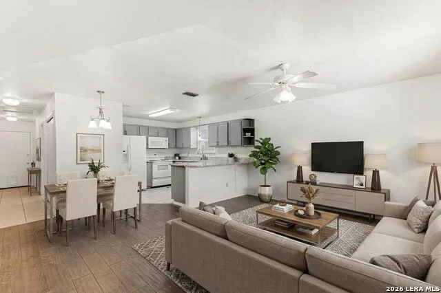 121 S Plant #102 Boerne, TX 78006