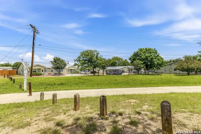 121 S Plant #102 Boerne, TX 78006