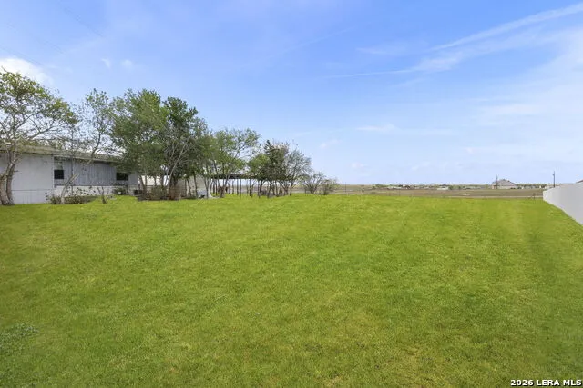2490 Schwab Seguin, TX 78155