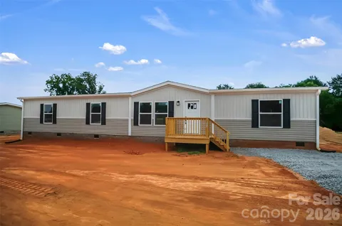 803 Eagle View Lane