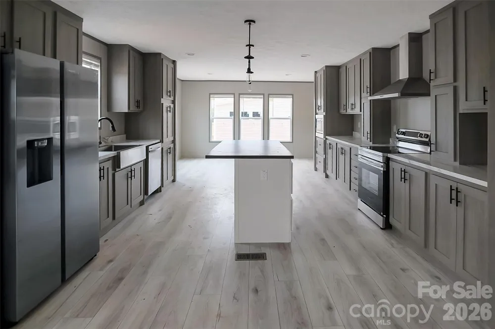 805 Eagle View Lane Lawndale, NC 28090