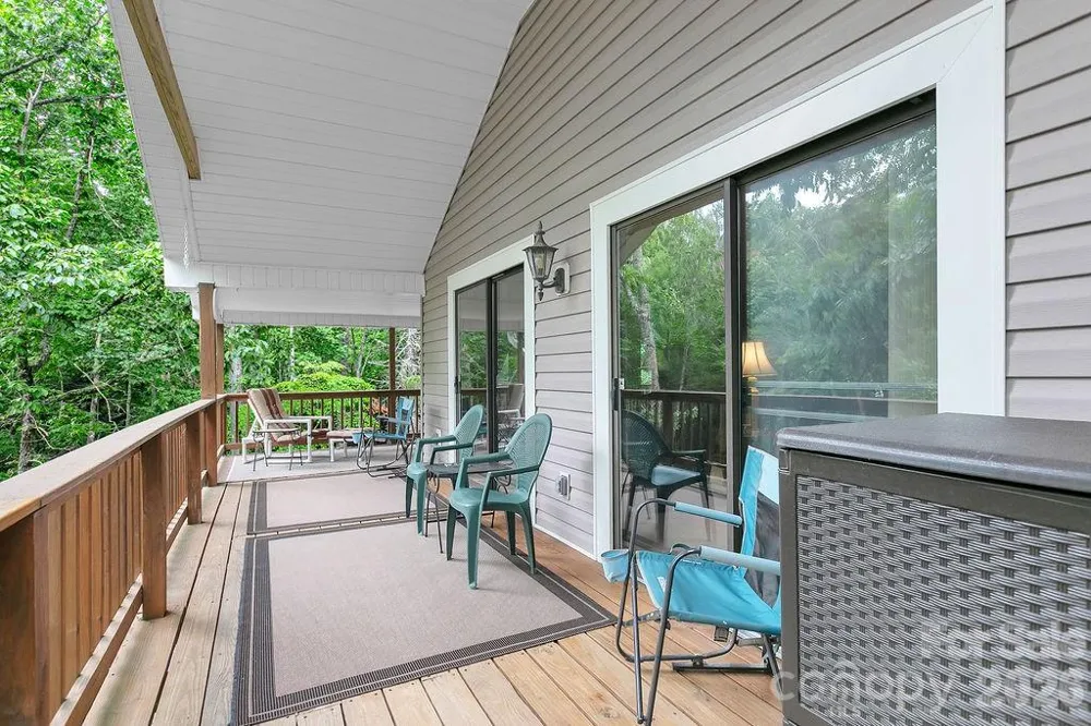 108 Easy Street Cedar Mountain, NC 28718