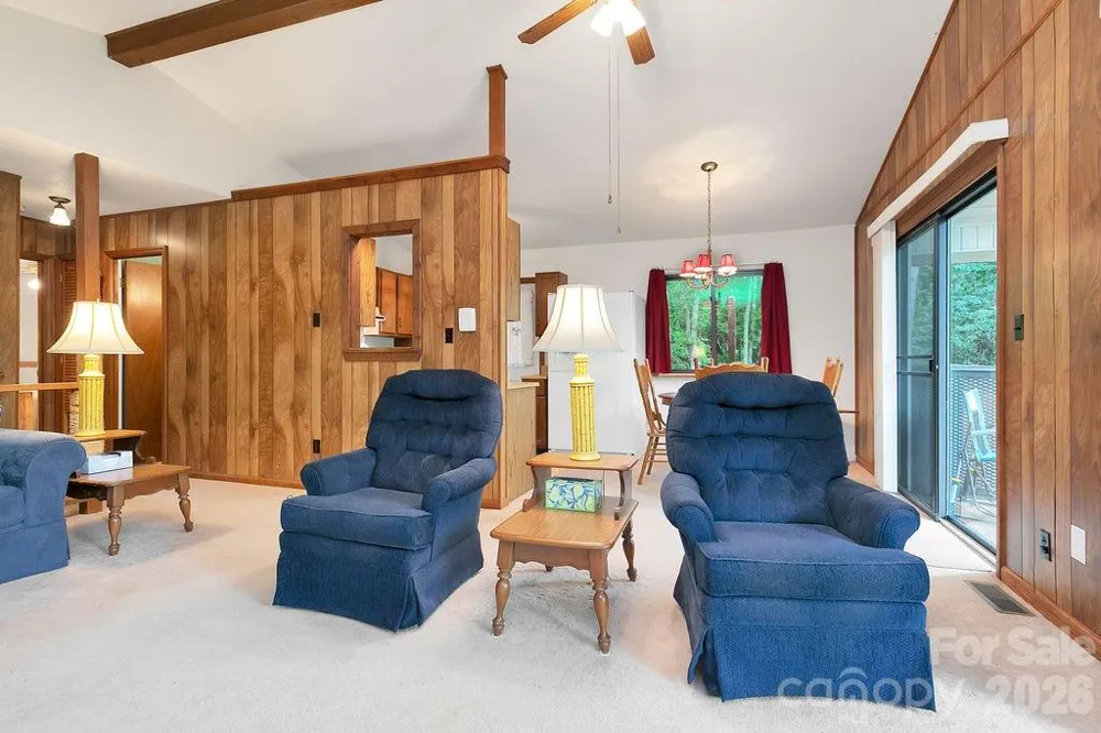 108 Easy Street Cedar Mountain, NC 28718