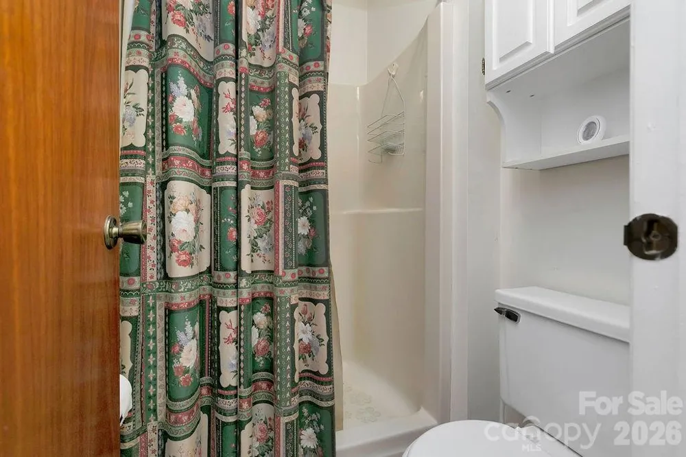 108 Easy Street Cedar Mountain, NC 28718