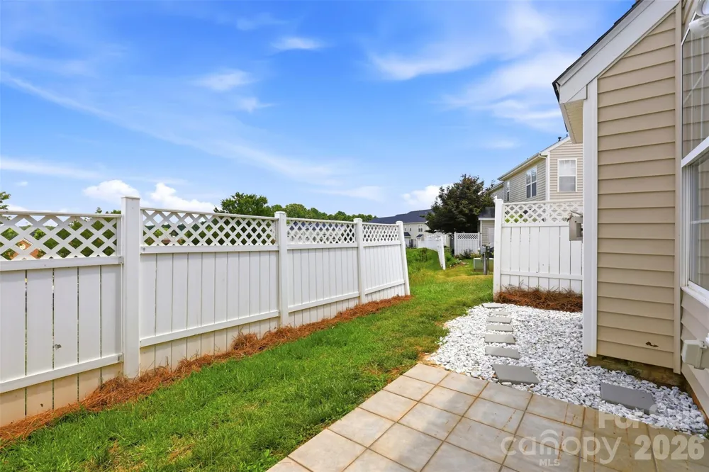 7593 Bluff Point Lane Denver, NC 28037