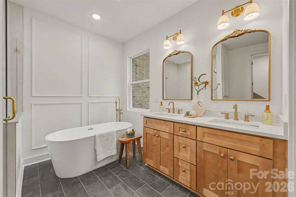 401 7th Street NE Conover, NC 28613