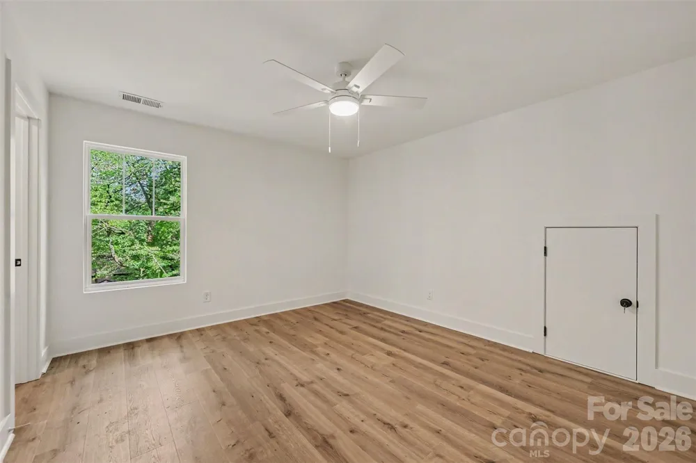 401 7th Street NE Conover, NC 28613