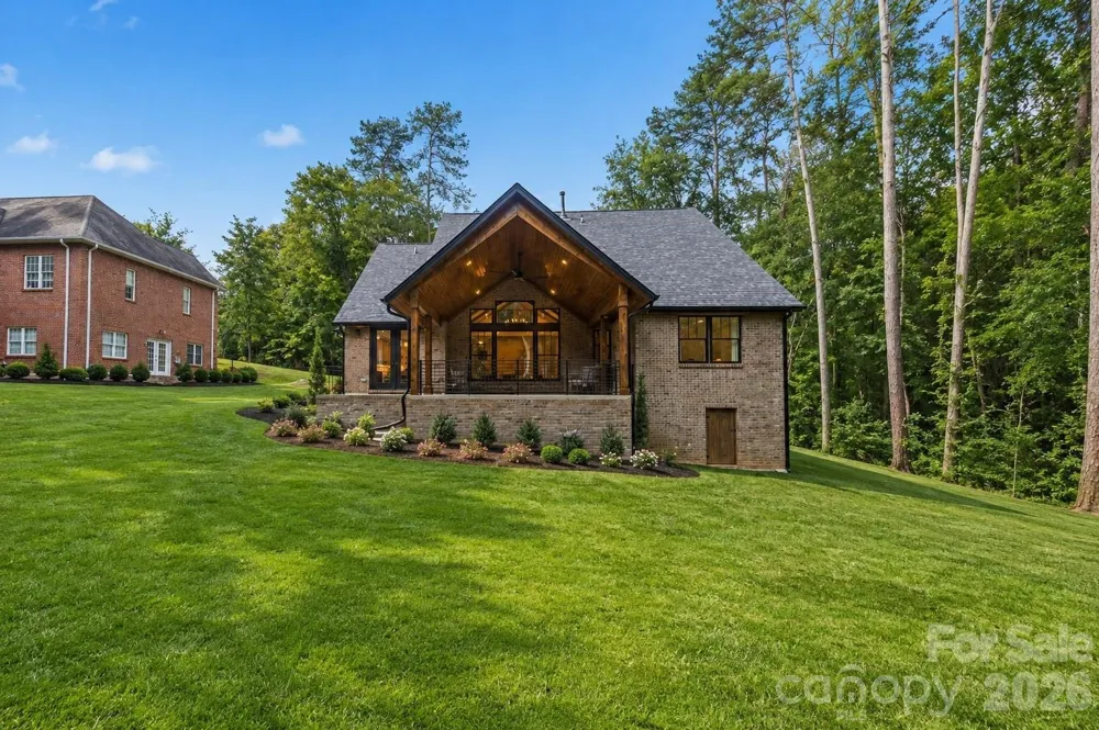 401 7th Street NE Conover, NC 28613