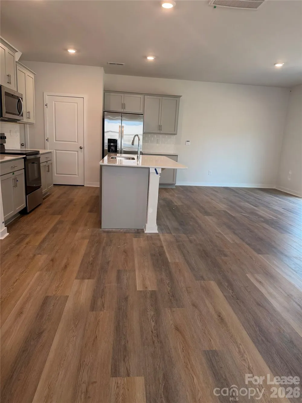 1423 Mammoth Road Hickory, NC 28692