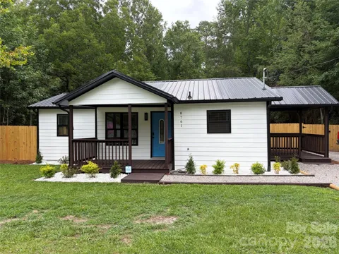 8761 Old Wire Road