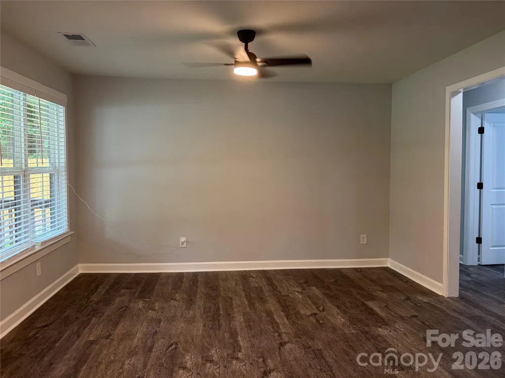 8761 Old Wire Road Laurel Hill, NC 28351