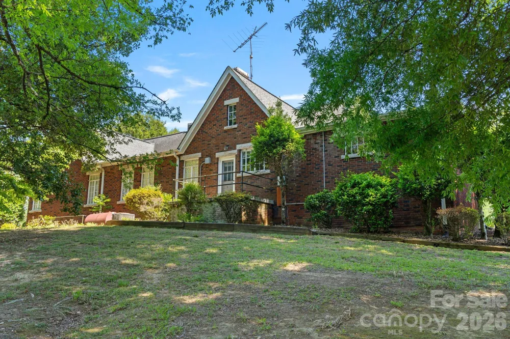 4255 NC Hwy 24/27 Highway E Midland, NC 28107