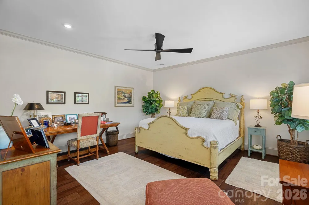 473 S Main Street Davidson, NC 28036