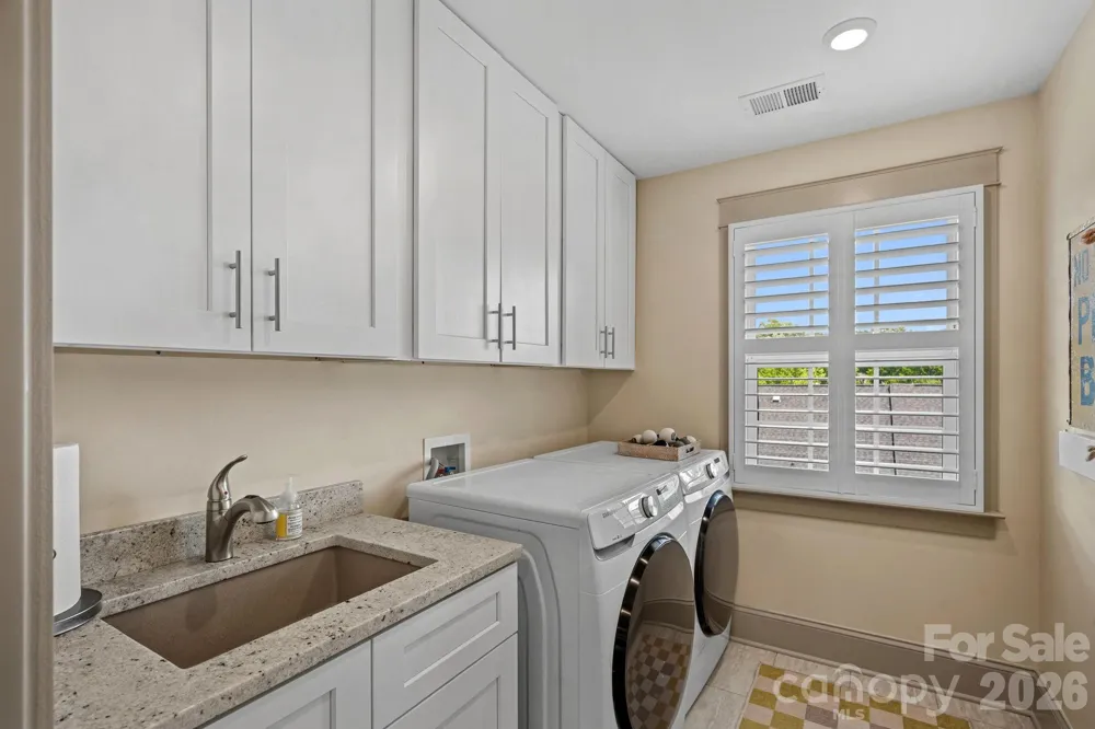 473 S Main Street Davidson, NC 28036