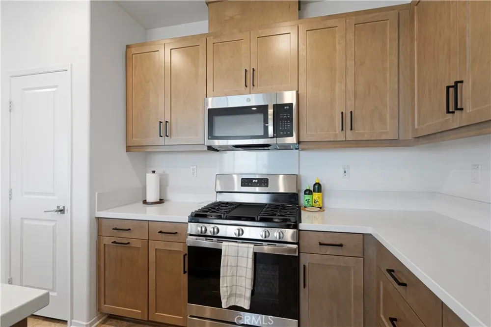 15901 Stresa Lane #7 Fontana, CA 92336