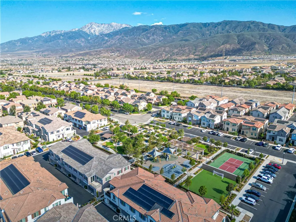 15901 Stresa Lane #7 Fontana, CA 92336