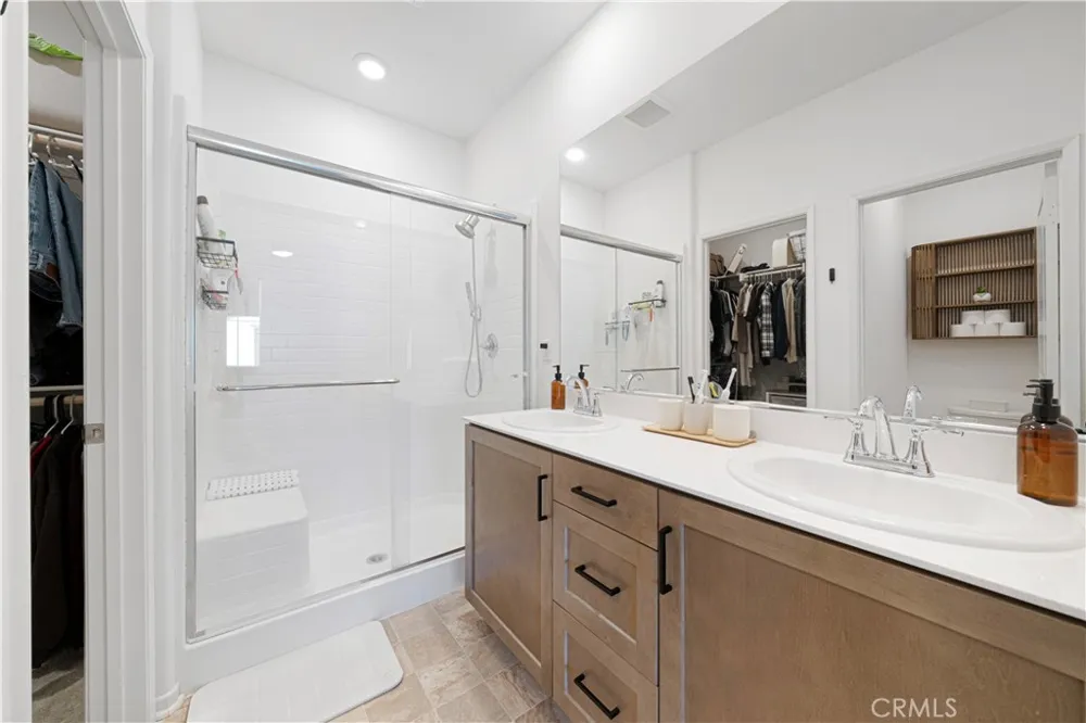 15901 Stresa Lane #7 Fontana, CA 92336