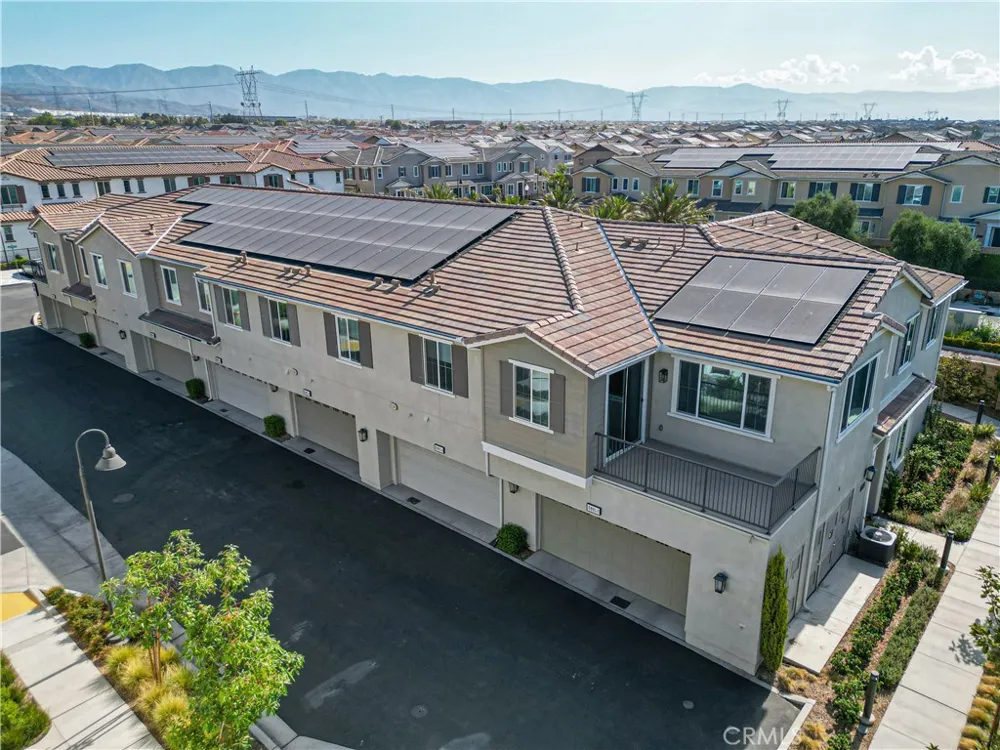 15901 Stresa Lane #7 Fontana, CA 92336