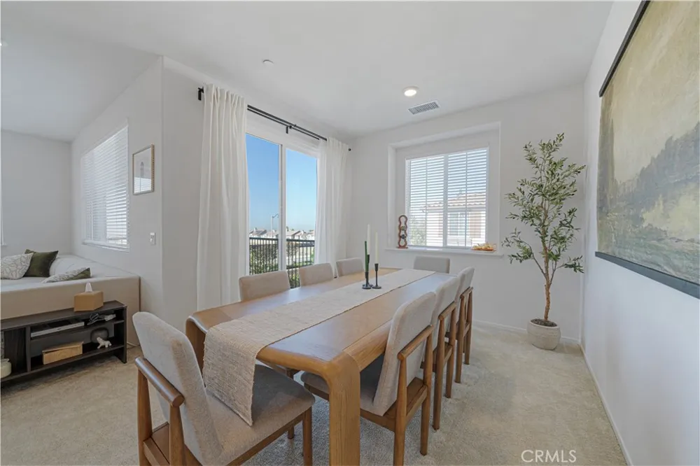 15901 Stresa Lane #7 Fontana, CA 92336