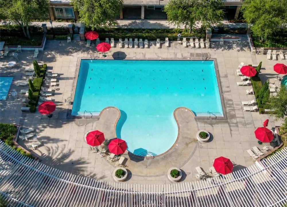 15901 Stresa Lane #7 Fontana, CA 92336