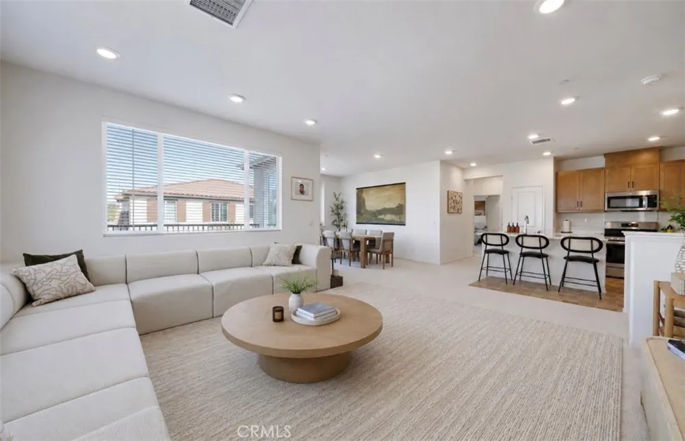 15901 Stresa Lane #7 Fontana, CA 92336