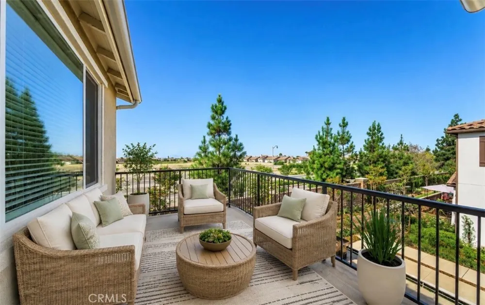 15901 Stresa Lane #7 Fontana, CA 92336