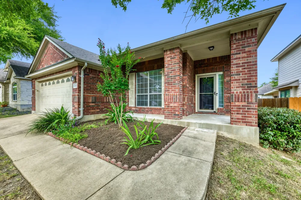 10013 Isle Royale Way Austin, TX 78747