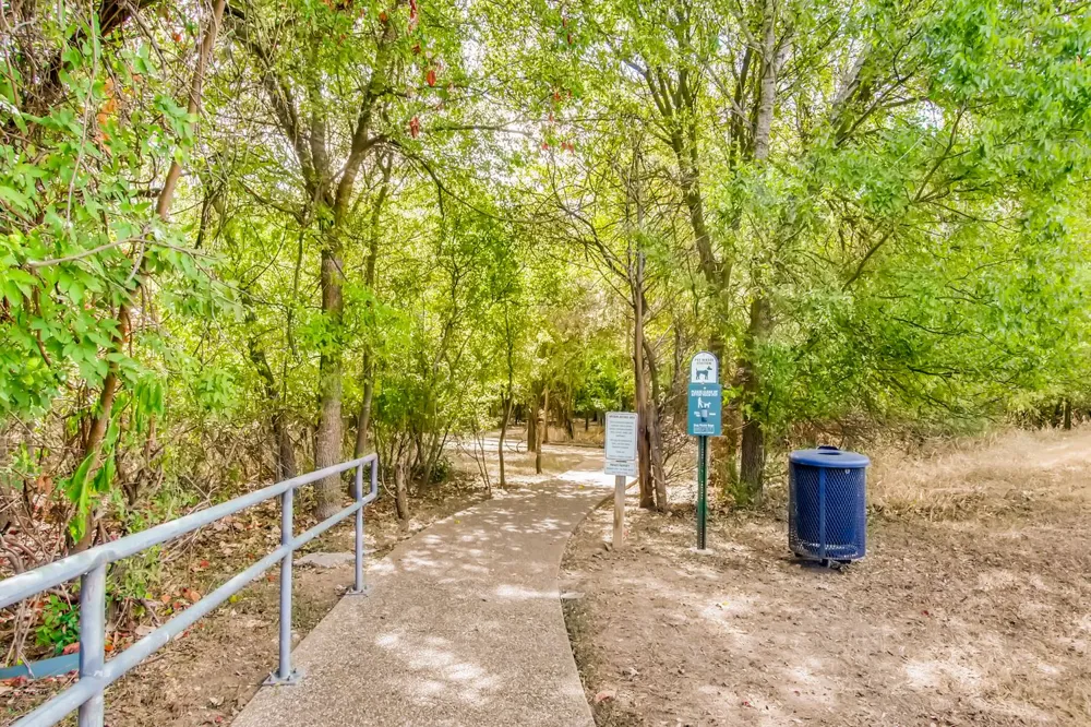 10013 Isle Royale Way Austin, TX 78747