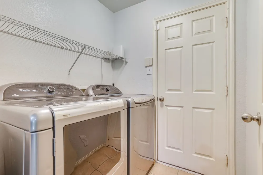 613 Cessna Court Saginaw, TX 76179