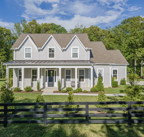 7207 Lake Rd
