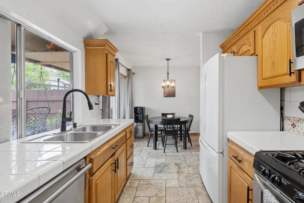 1209 Nilgai Place Ventura, CA 93003