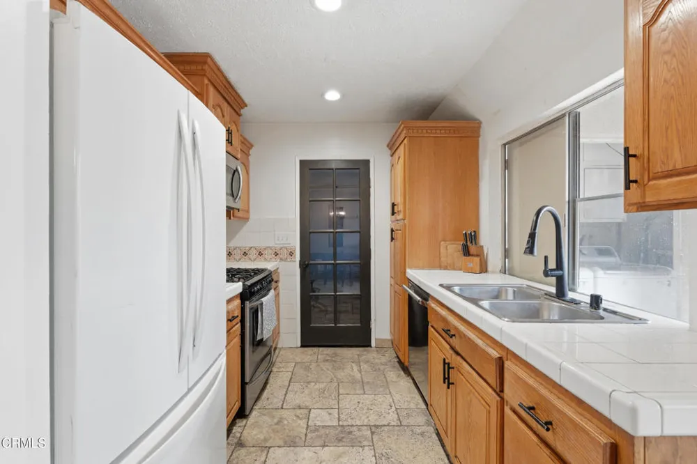 1209 Nilgai Place Ventura, CA 93003