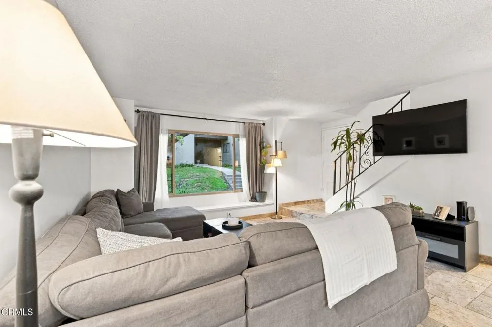 1209 Nilgai Place Ventura, CA 93003