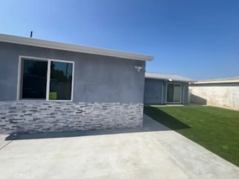 8611 Rio Dell Street Rosemead, CA 91770