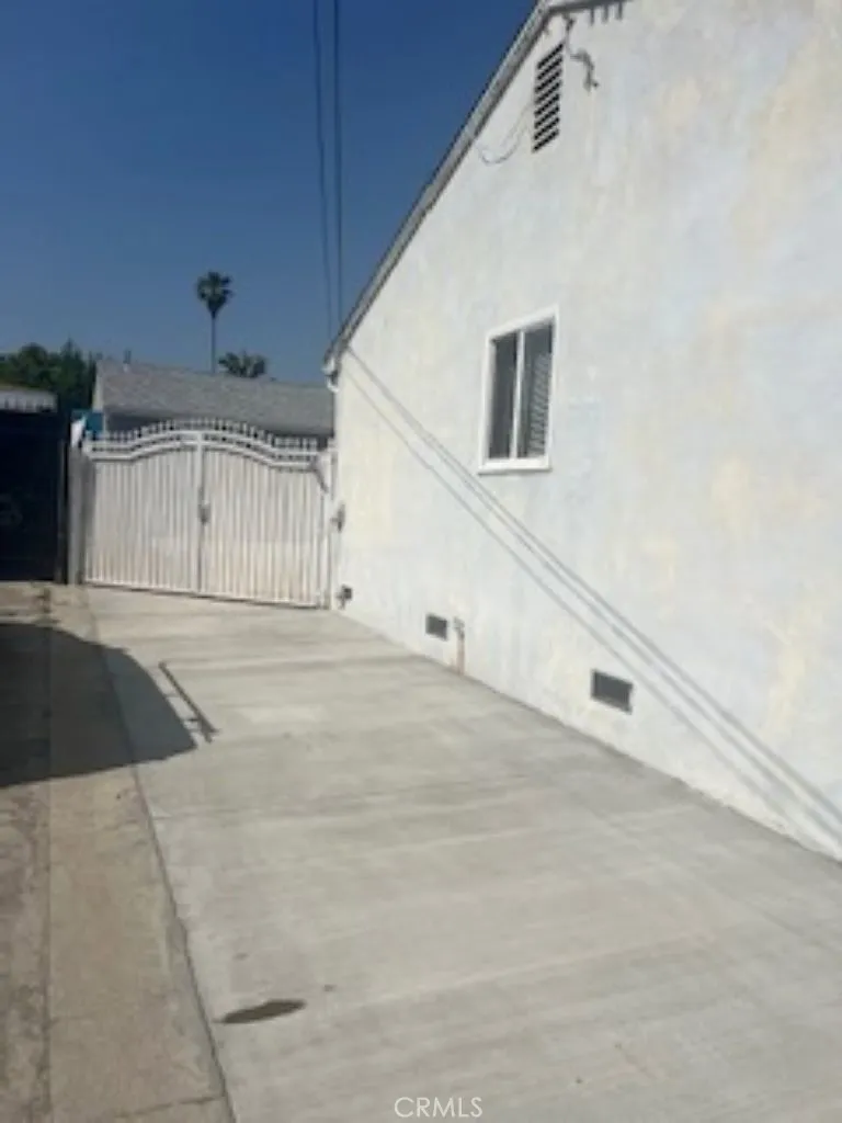 8611 Rio Dell Street Rosemead, CA 91770