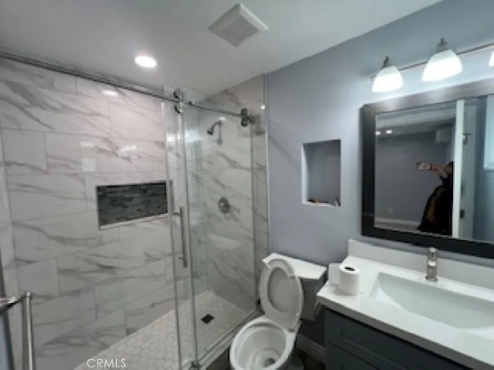 8611 Rio Dell Street Rosemead, CA 91770