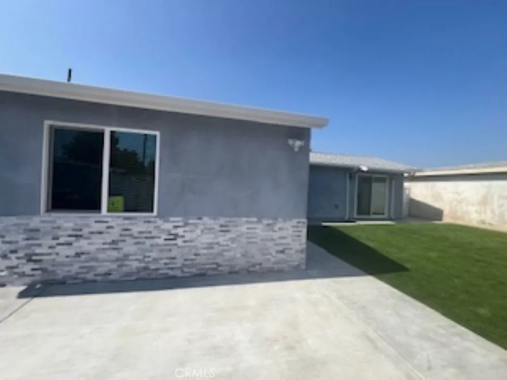 8611 Rio Dell Street Rosemead, CA 91770