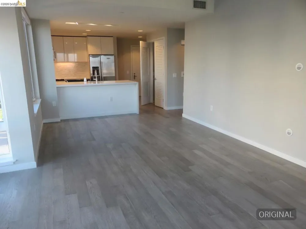10 Innes Ct #307 San Francisco, CA 94124